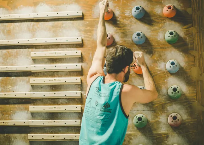 Whitney Peak Hotel Reno, Tapestry Collection By Hilton